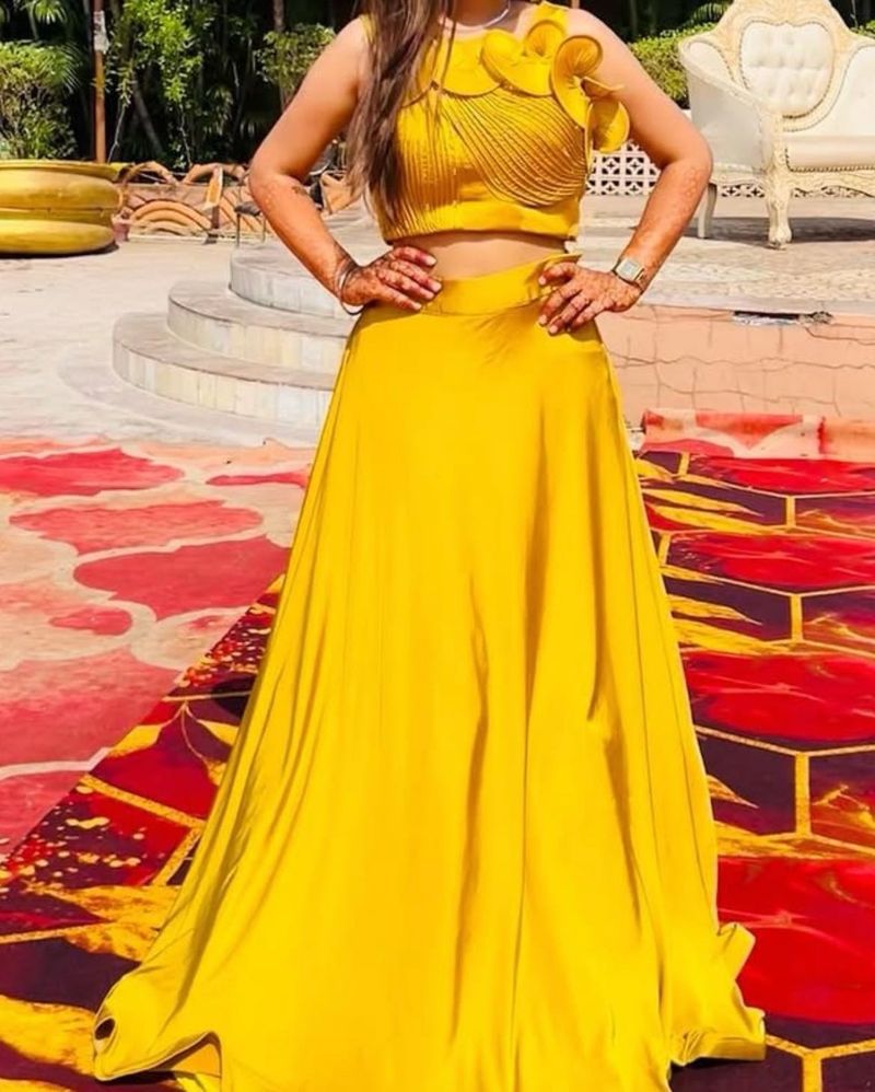 Yellow Exhibition Piece