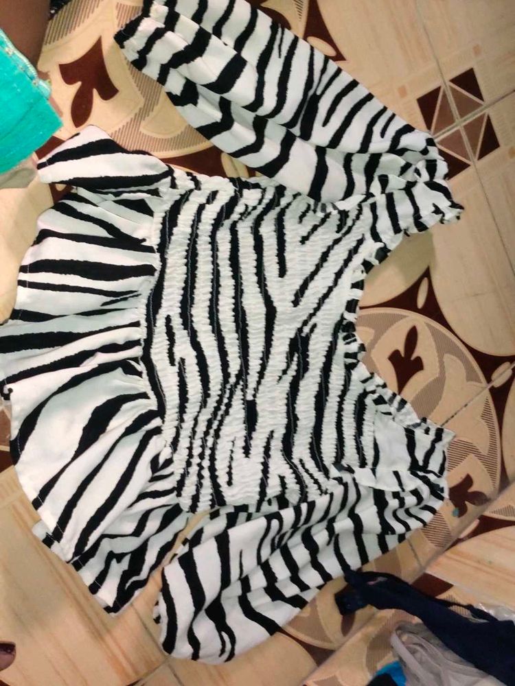 Zebra Print Long Sleeve Top