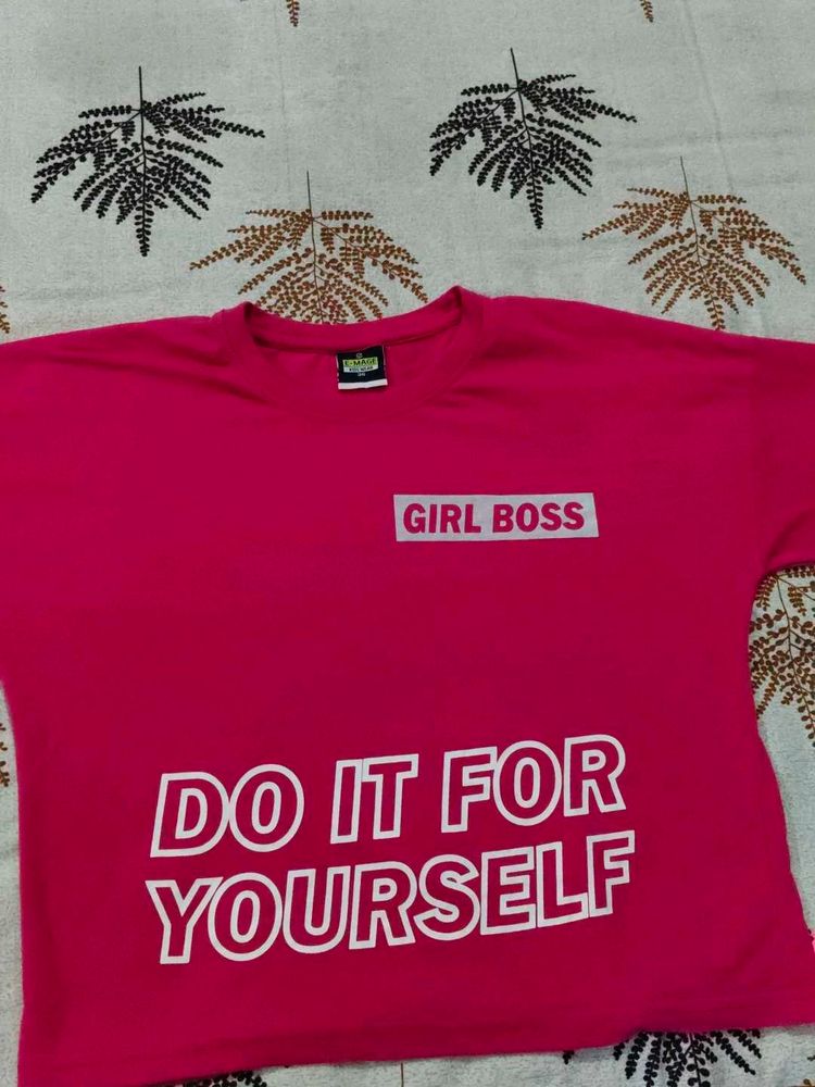 Girl Boss Graphic Tee