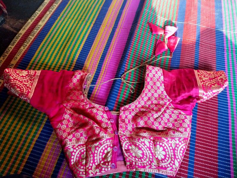 Red &amp; Gold Readymade Saree Blouse