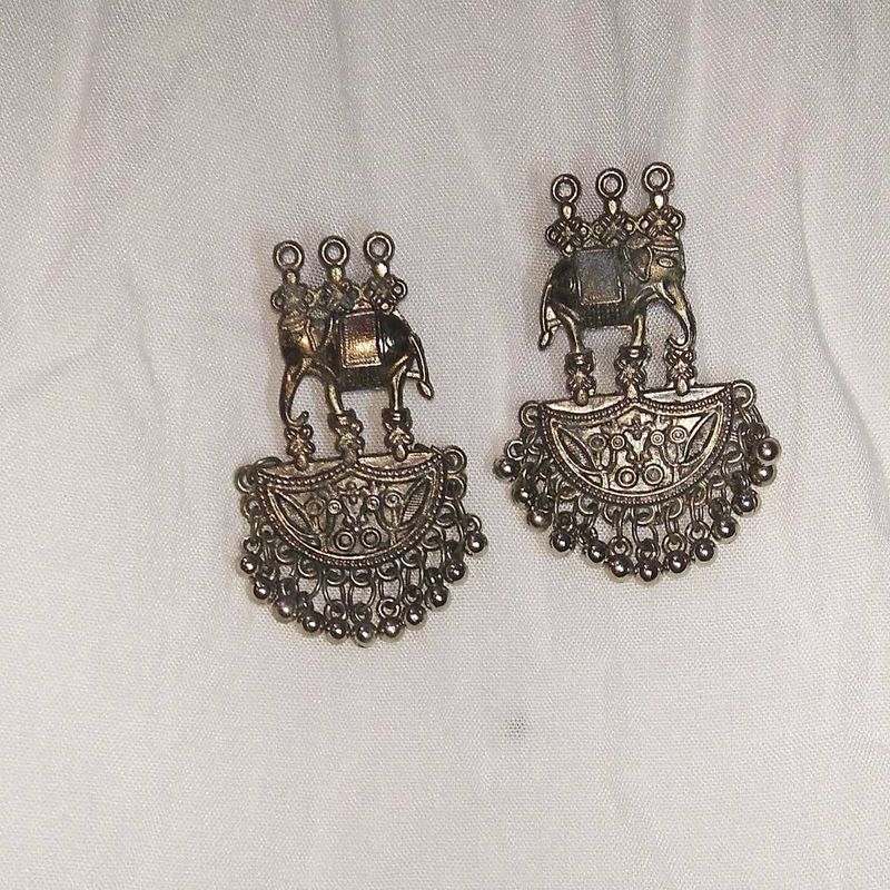 Vintage Elephant Earrings🐘✨