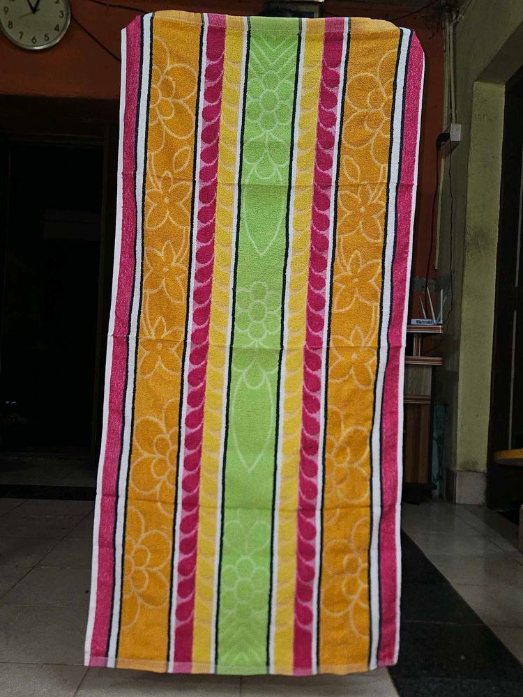 Set Of Two Multicolored Turkish Towels