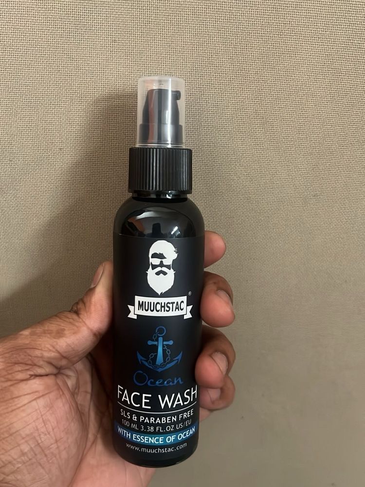 Face Wash With Essence Of Ocean