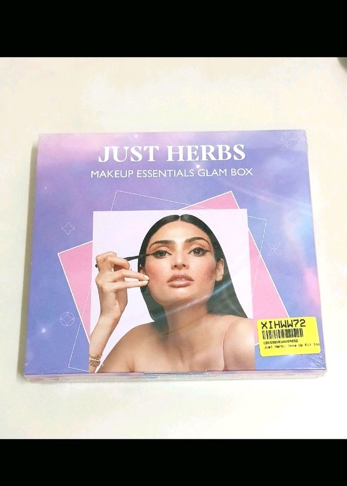 Just Herbs Makeup Essential Box