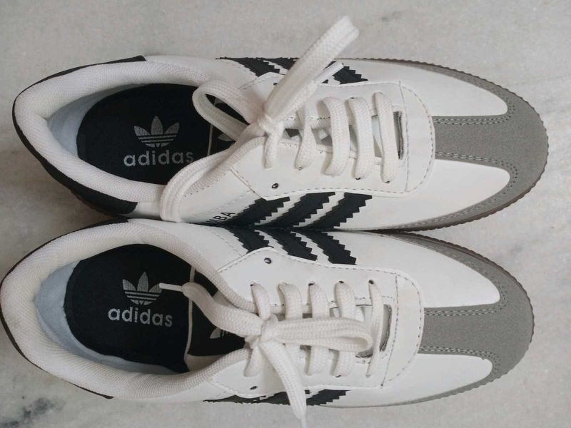 Adidas Samba