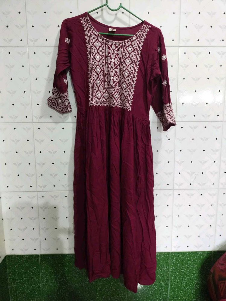 Aline Wine Colour Nice Women Kurta
