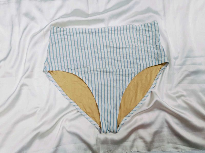 🇳🇿💫💗Striped Bikini Bottom