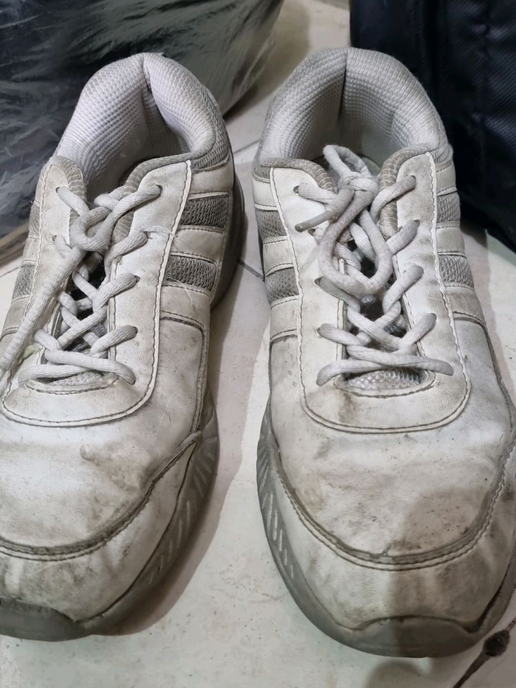 Second Hand Shoes