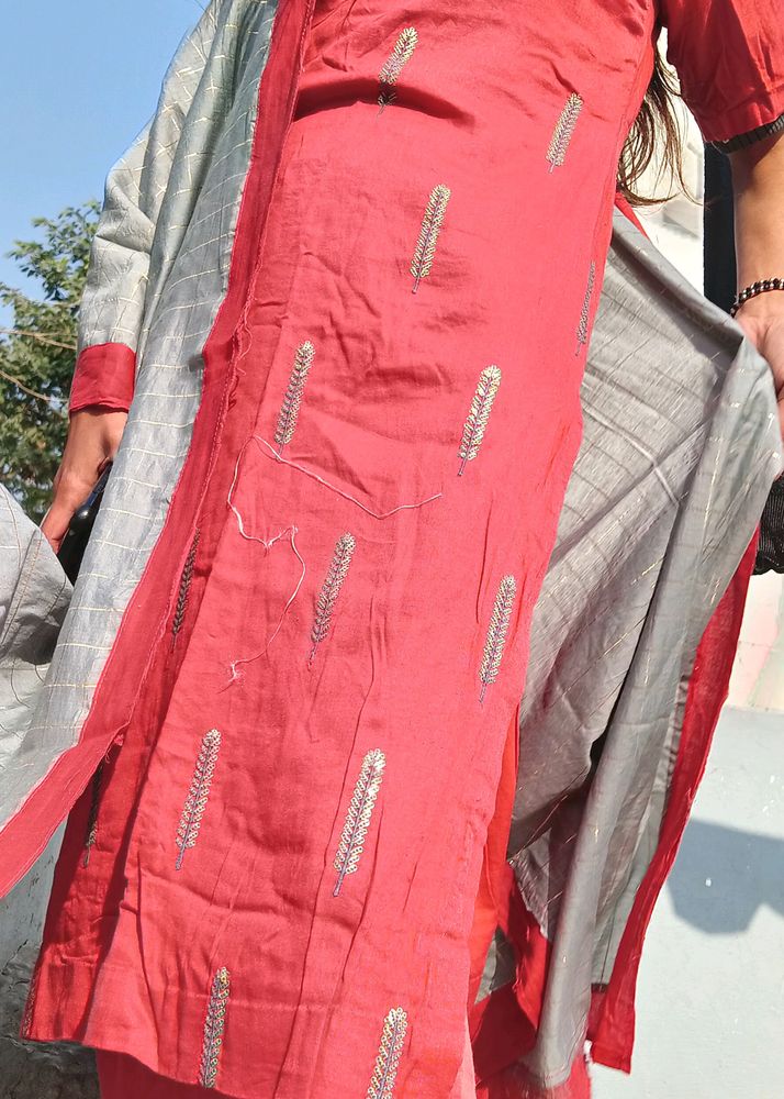 New Gajri Colour Kurta Set