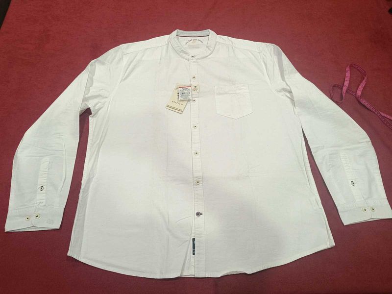 White Band Collar Long Sleeve Shirt