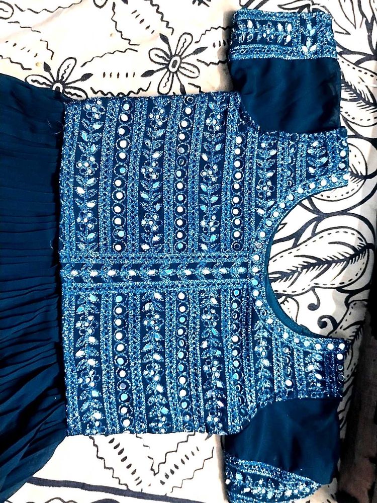 Elegant Embellished Kurta Set