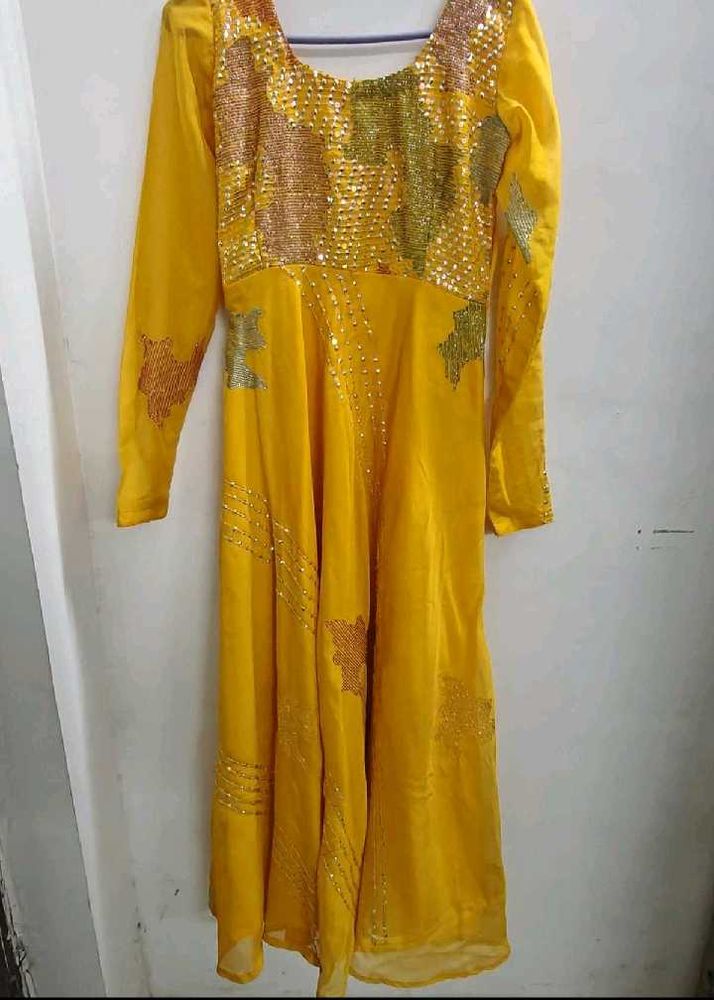 Yellow Anarkali pattern kurti