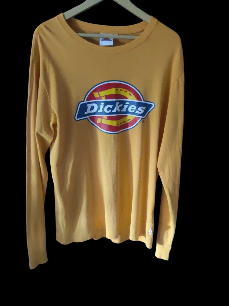 Round Neck Dickies Tshirt
