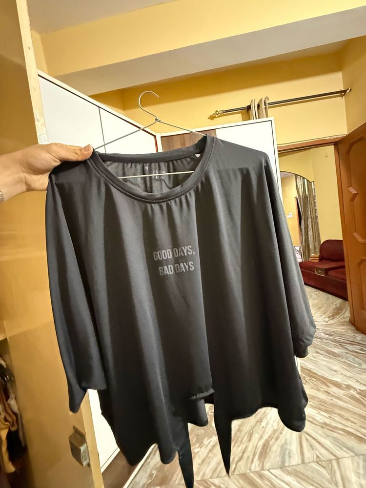 Freesize Front Knot Top