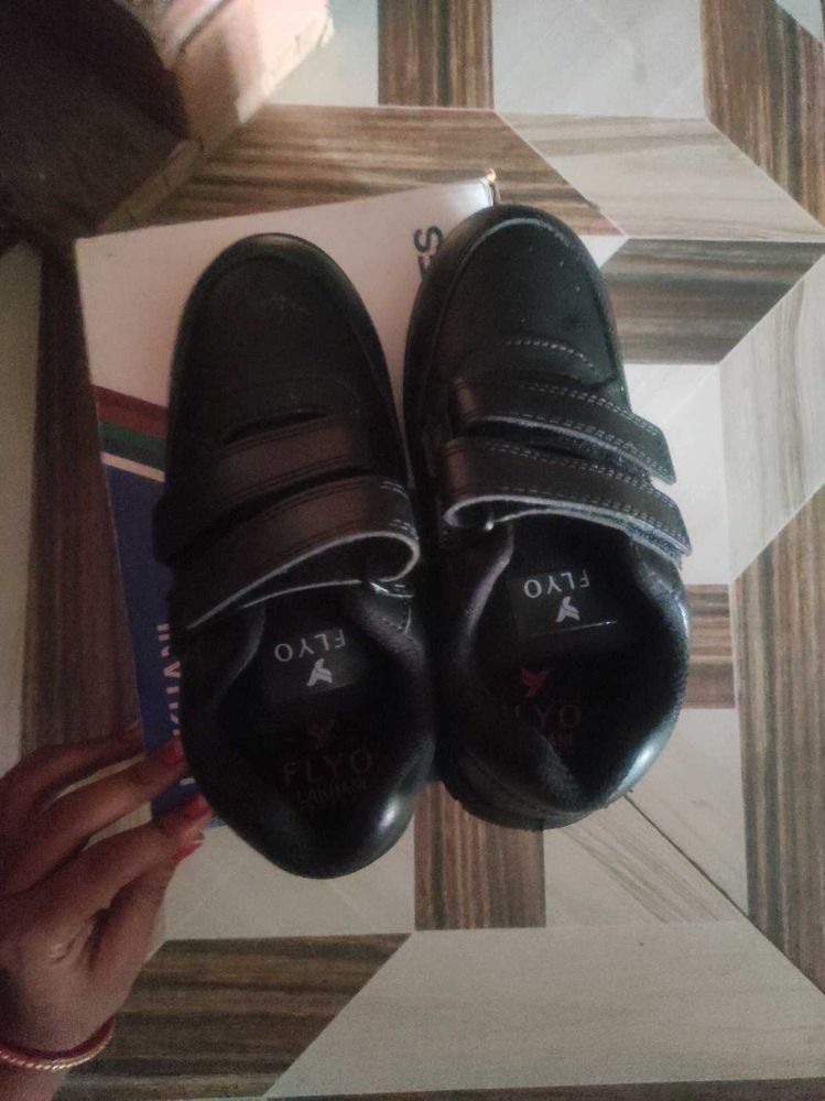 New Unused Tag Shoes