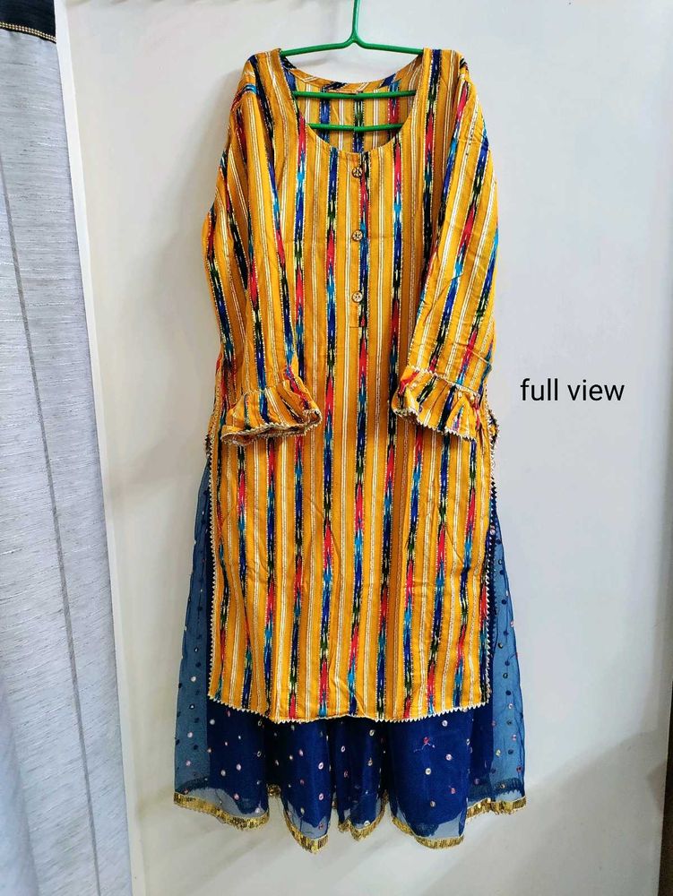 Strip Multi Colour Kurta with Navy Blue Garara 💗
