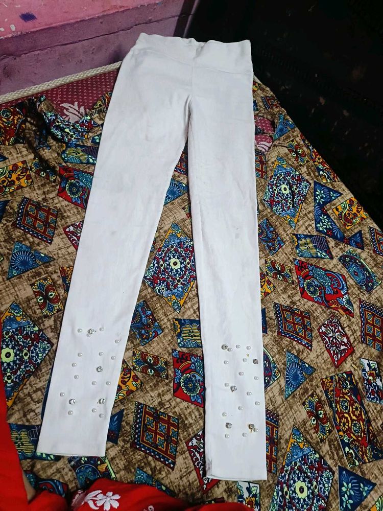 Stylish White Leggings