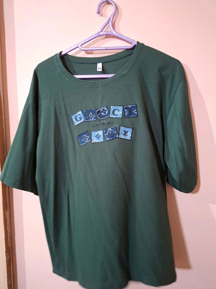 Green Graphic T-shirt