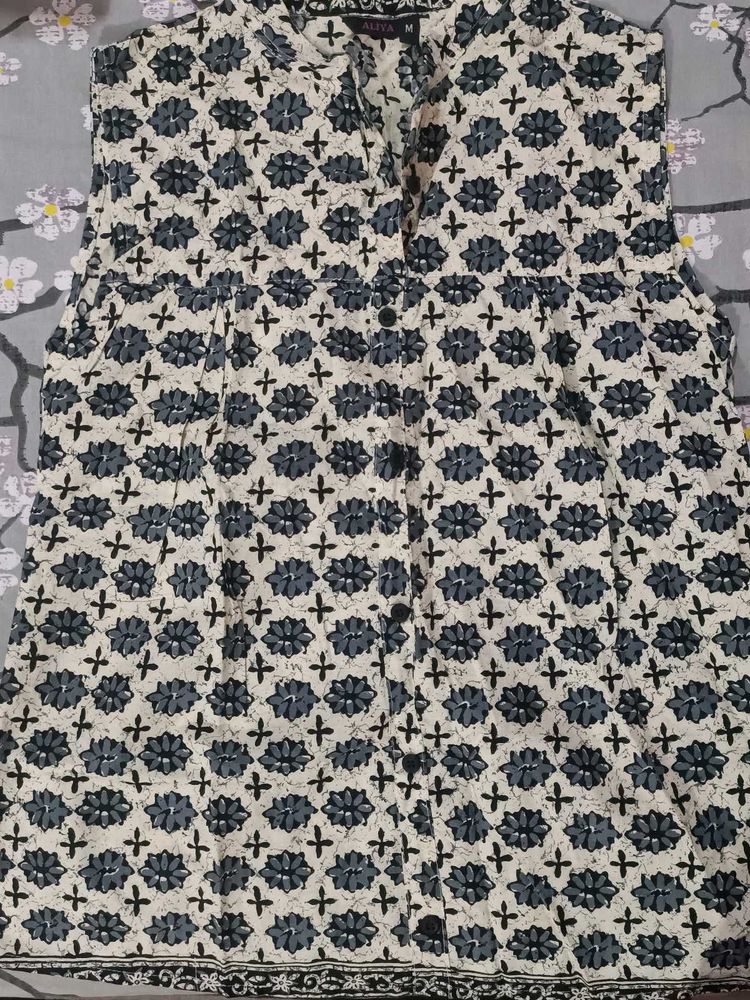 Printed Sleeveless Top