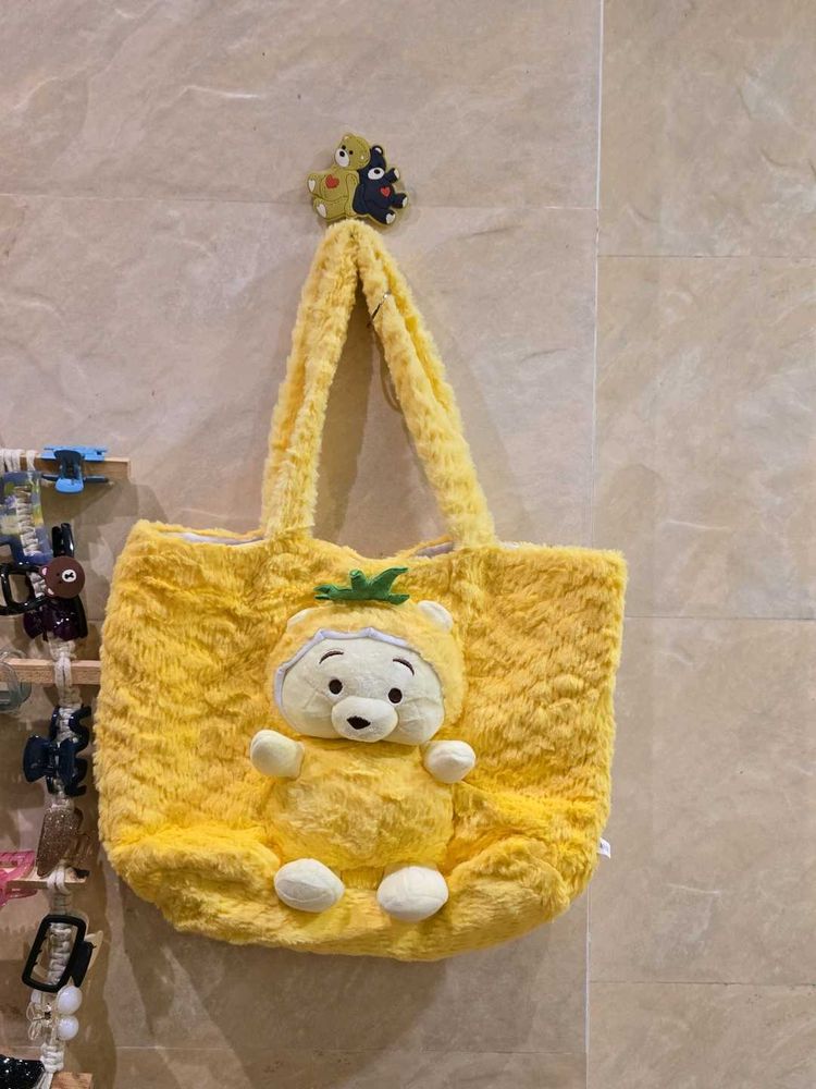 Winnie the Pooh Plush Bag
