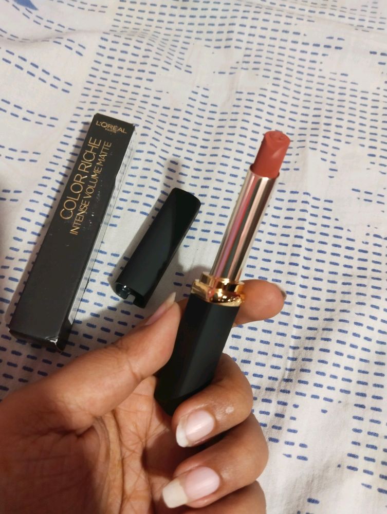 Loreal Paris Matte Slim Lipstick