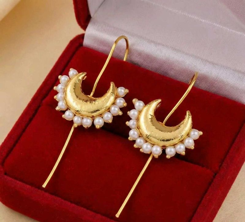 Gold plated Moon Ear cuff