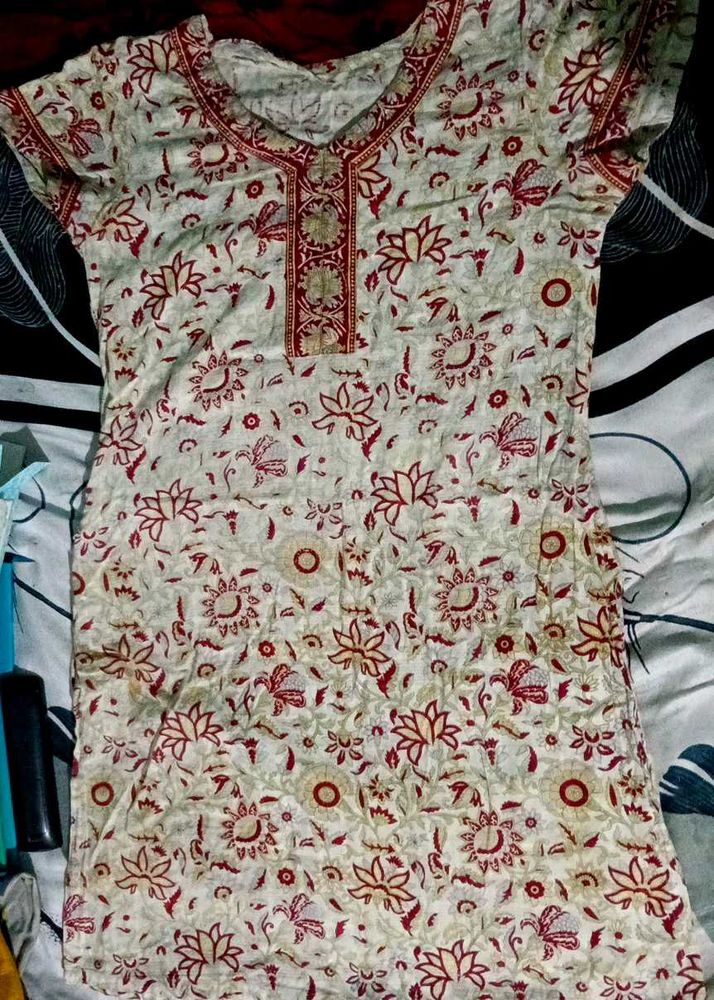 Women Knee Length Kurti(L) Size