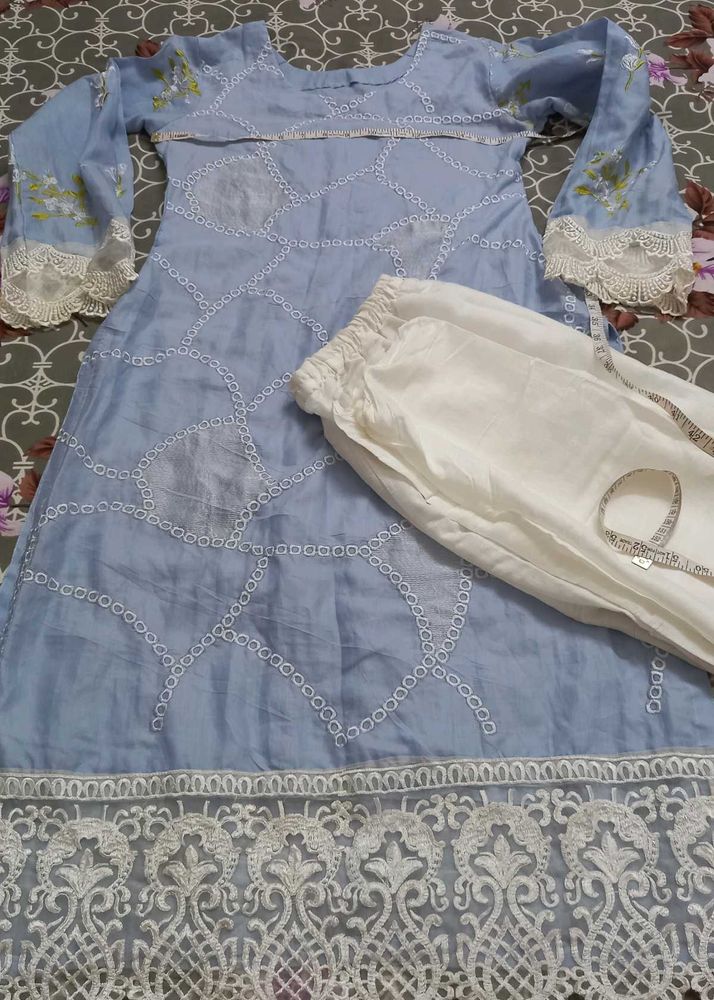 New Unused Pakistani Suit
