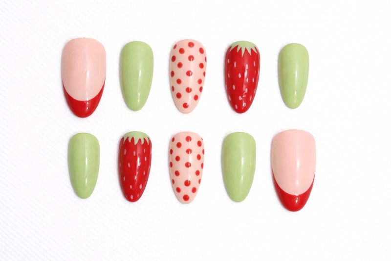 Strawberry Press-On Nails
