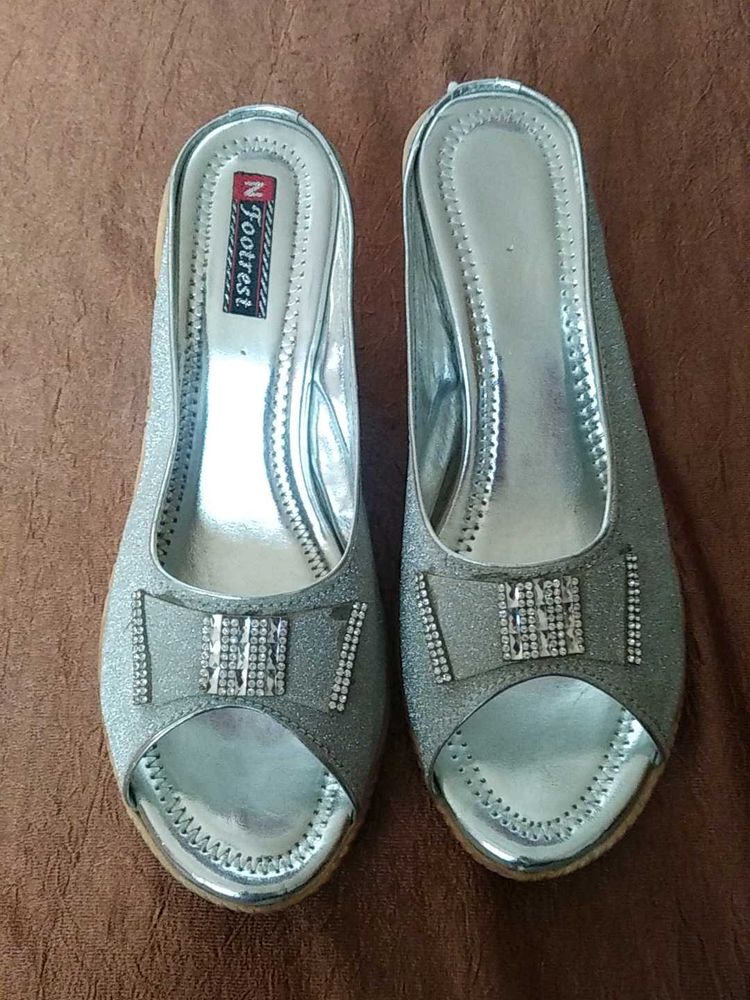 Silver Sparkle Open Toe Wedges