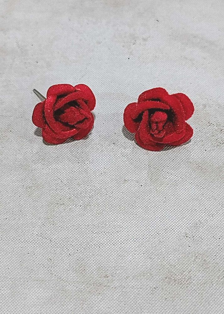 Rose studs