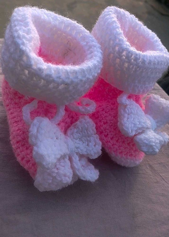 Adorable Handmade crochet Baby Booties