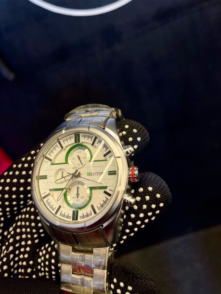 FENTON Stylish Silver Watch