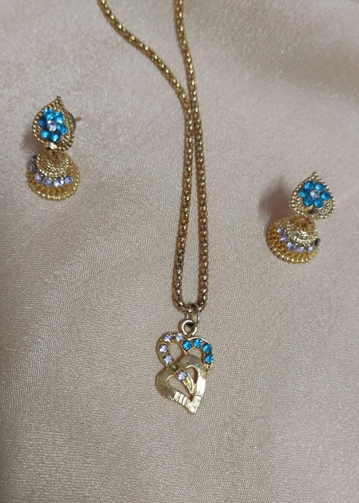 Gold-tone Heart Necklace &amp; Earring Set