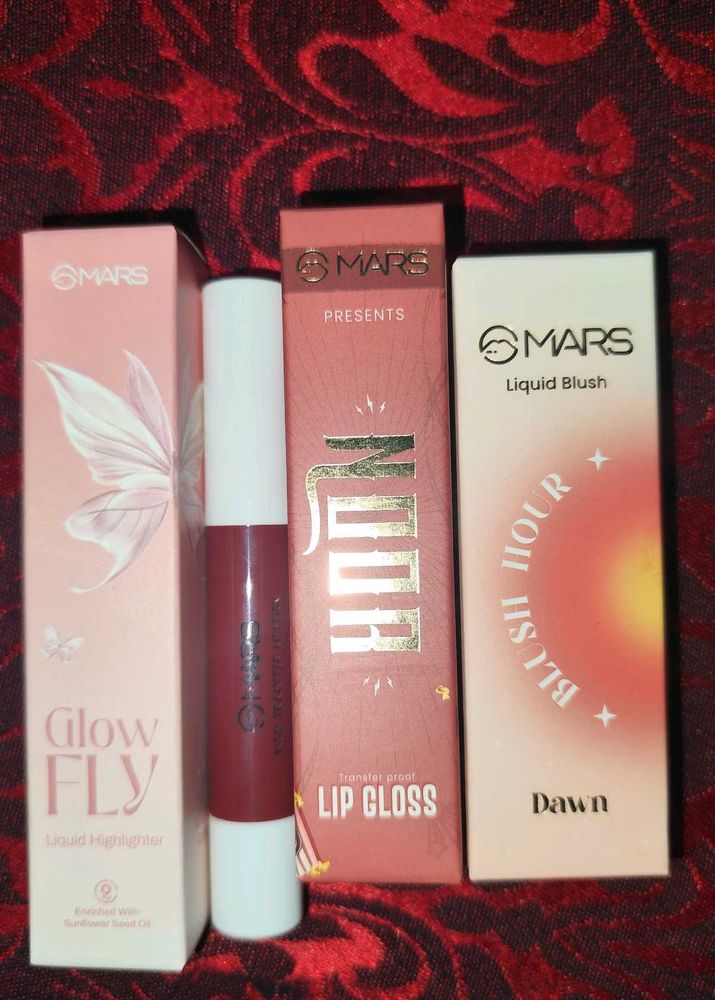 MARS Makeup Set