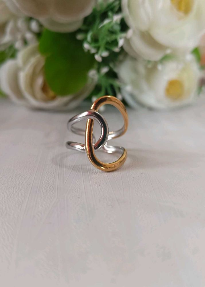 Two-Tone Statement Ring