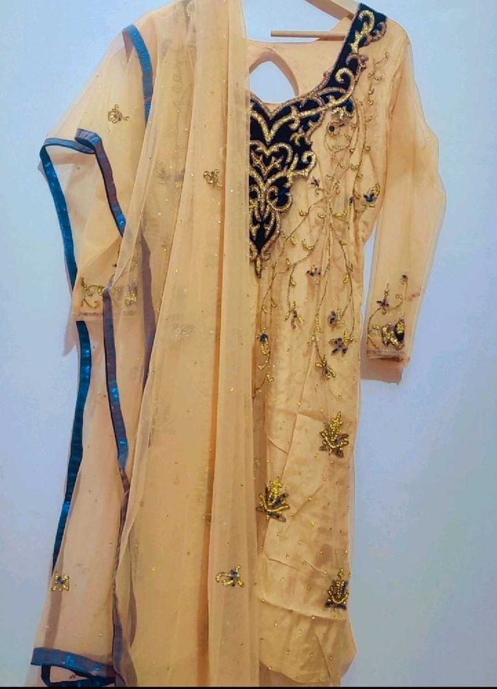 Cream Color Party Wear Kurta &amp; Dupatta For 36 Bust
