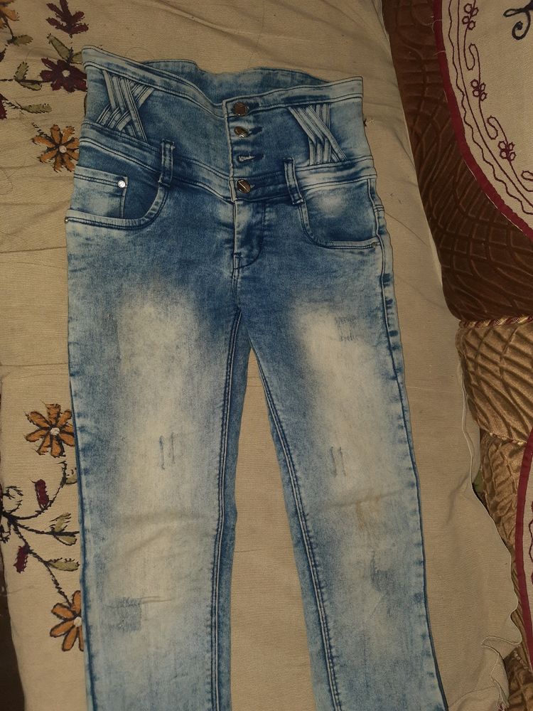 High Waist Jeans In Very Low Price