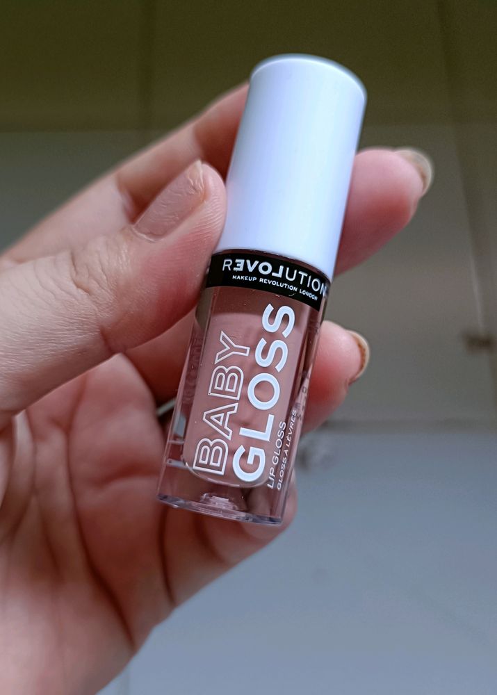 Revolution Lipgloss