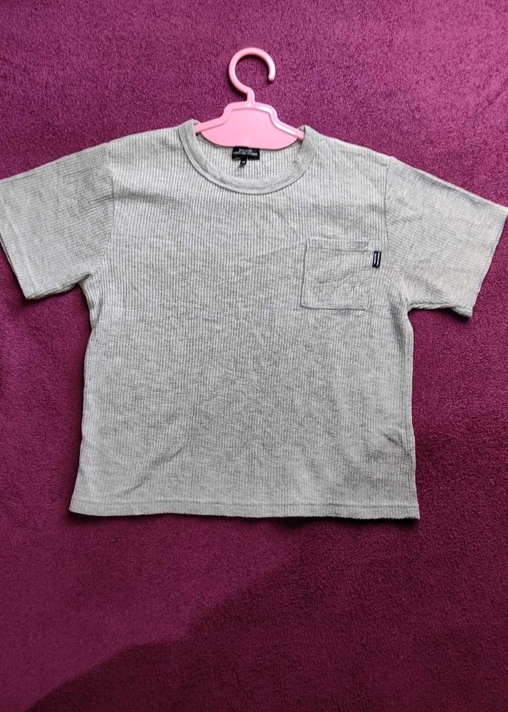 Gray Ribbed Pocket Tee