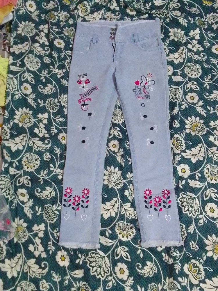 Girls Embroidered High-Waisted Jeans