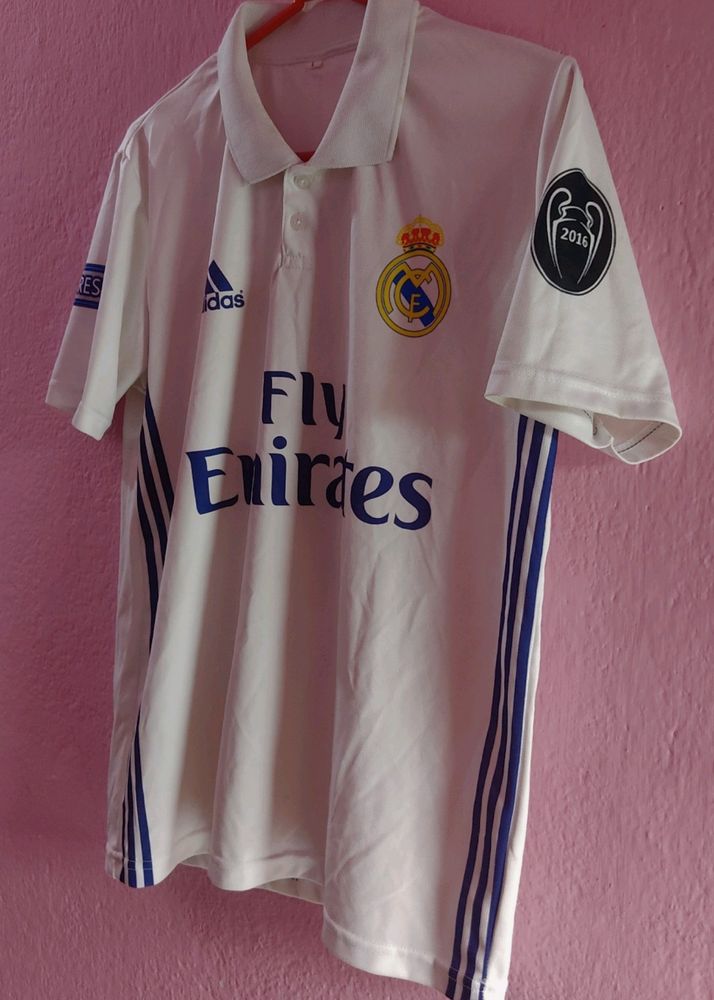 Real Madrid 2016-17 Home Jersey