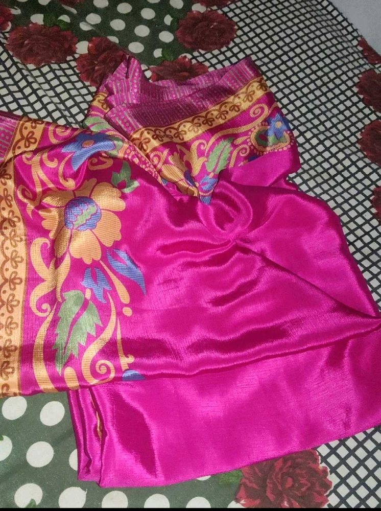 crape Pink &amp; Floral Saree