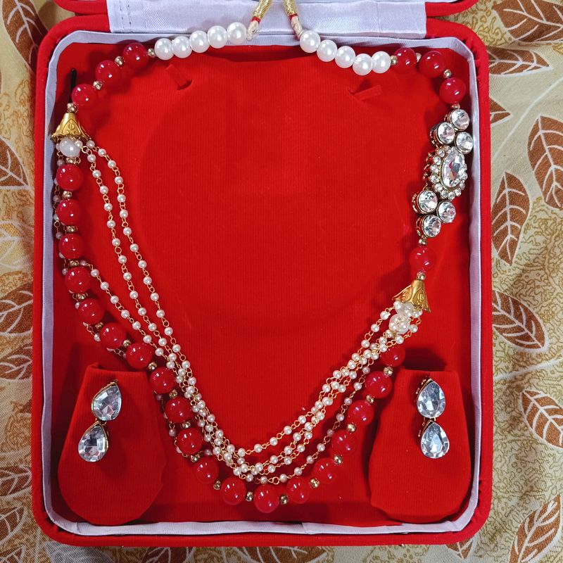 Red Necklace With Earrings
