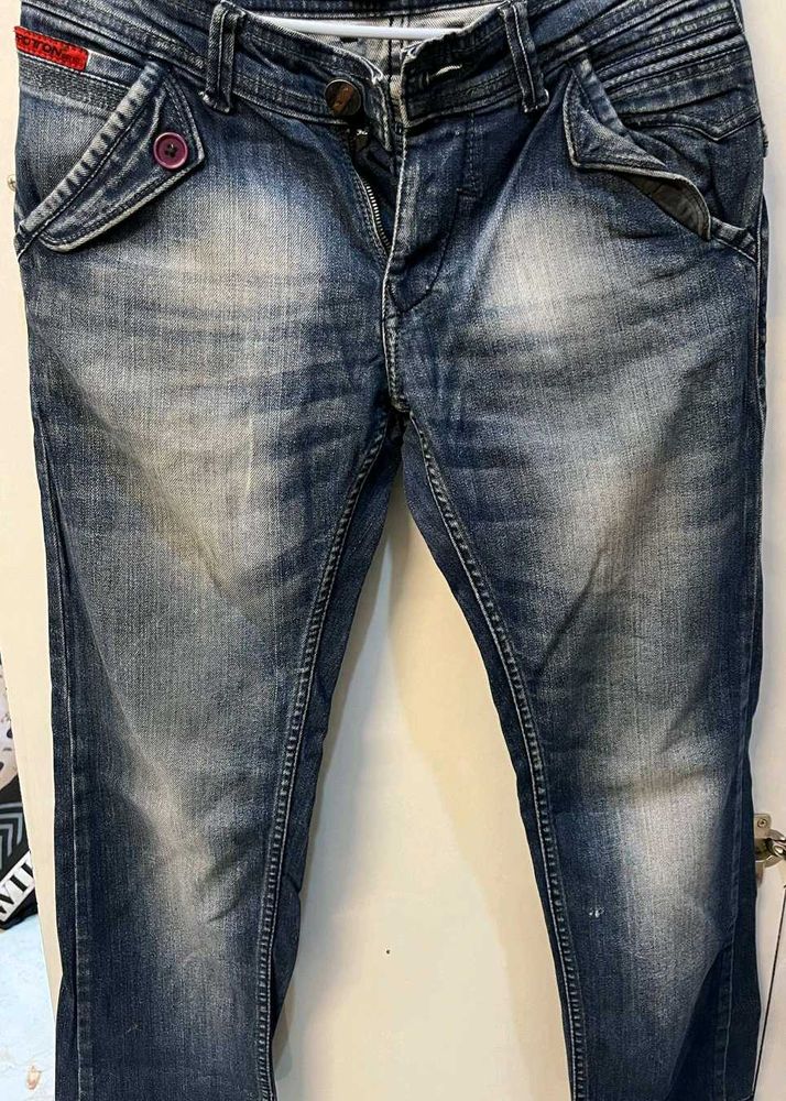 Button Up Jeans