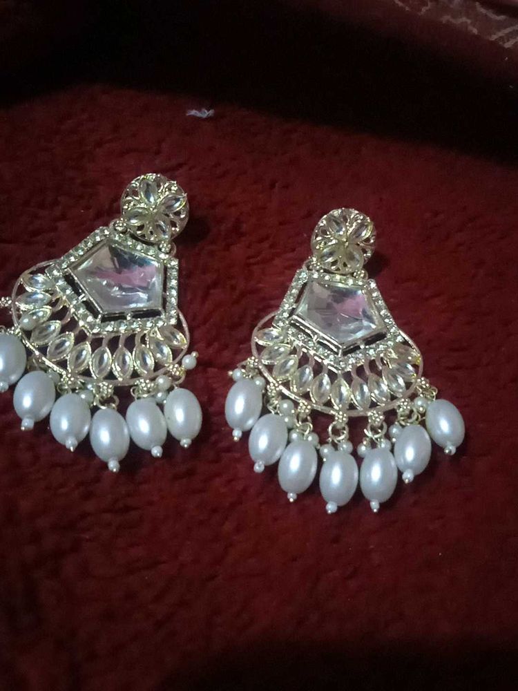 Pearl Drop Earrings