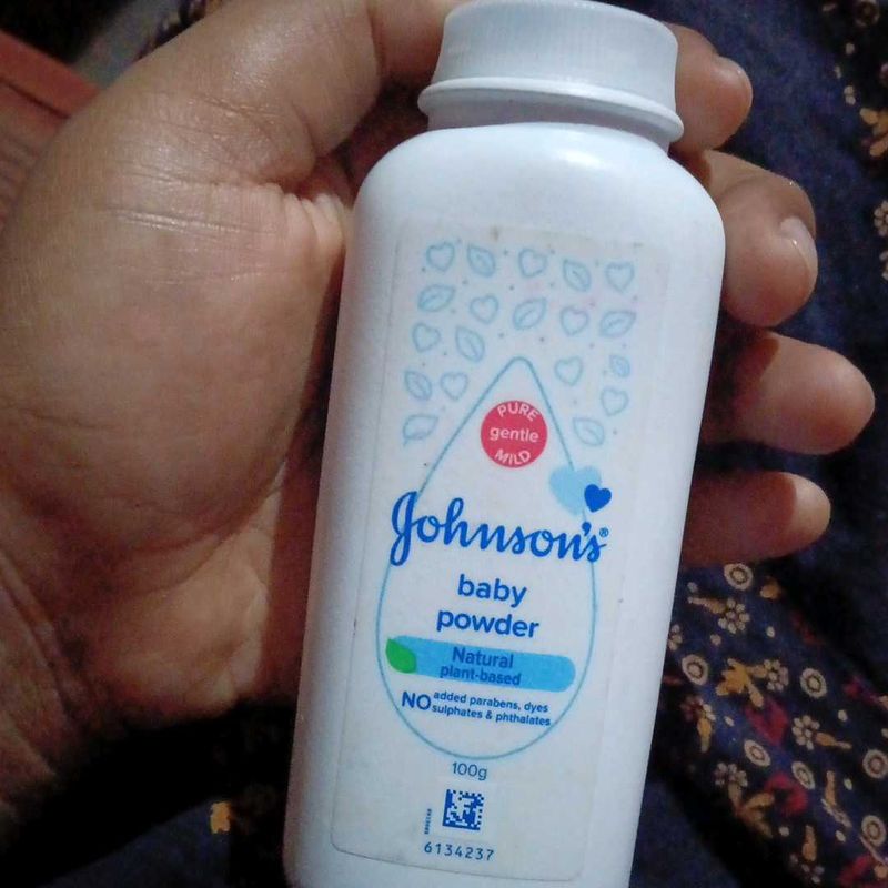 Johnson&#39;s Baby Powder