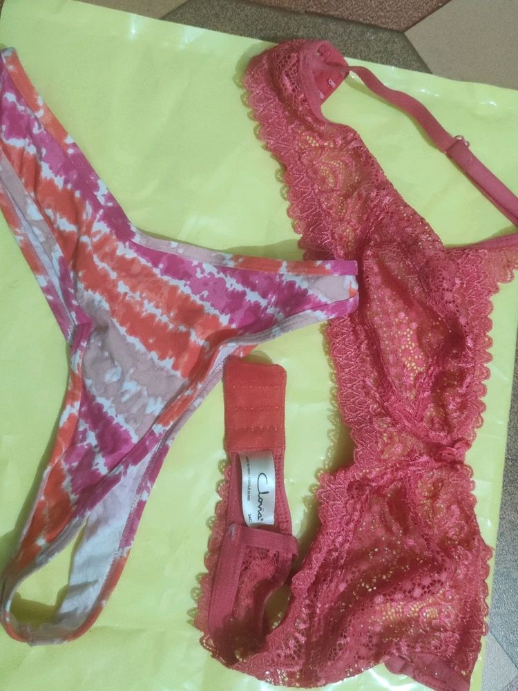 Net Bra And Multicolored Frenchie Style Panty