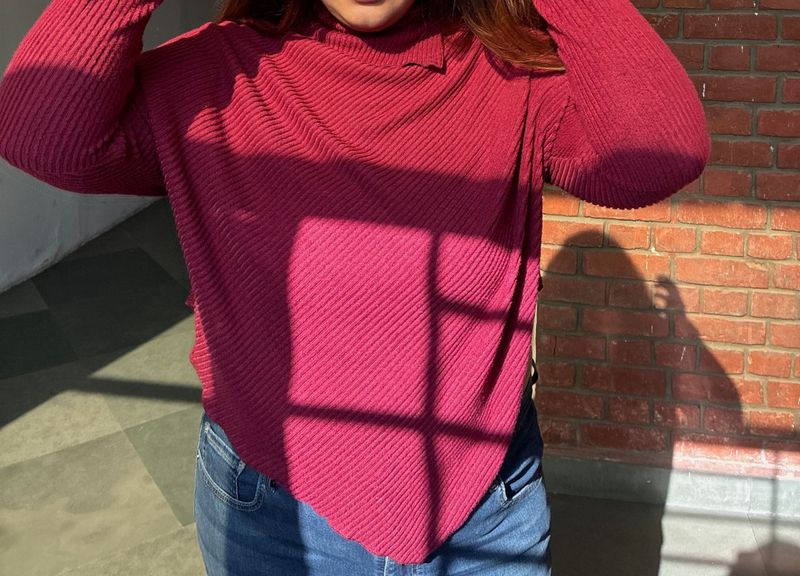 Maroon Ribbed Knit Top