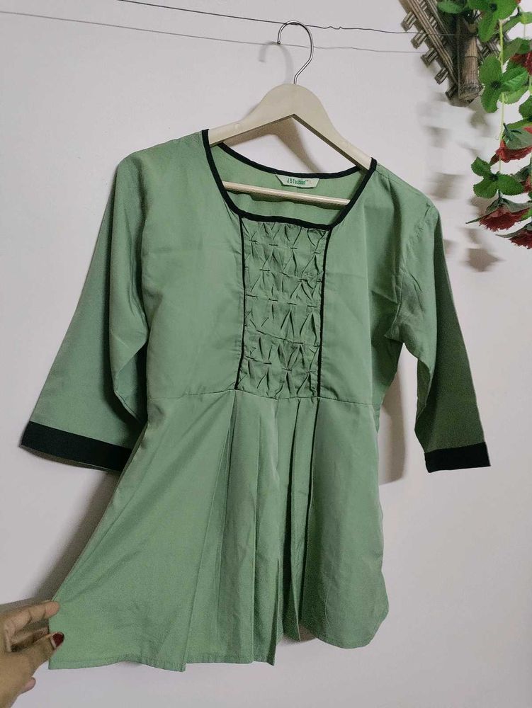 New Green Top